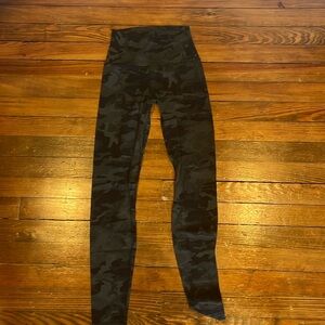 Lululemon green camp align leggings